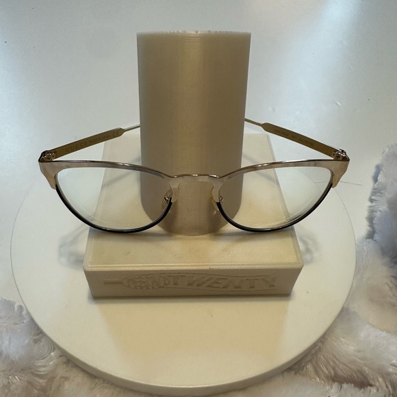 GUCCI GOLD BLACK METAL FRAME GG0134OZ GLASSES W CASE - Picture 1 of 13